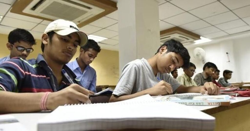 How to Avoid Overpaying for IIT Coaching in Nerul Without Compromising Quality